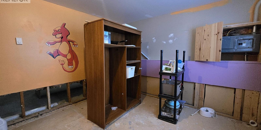 5107 MILLS AVENUE Terrace Photo 10 5107 MILLS AVENUE Terrace Photo 10